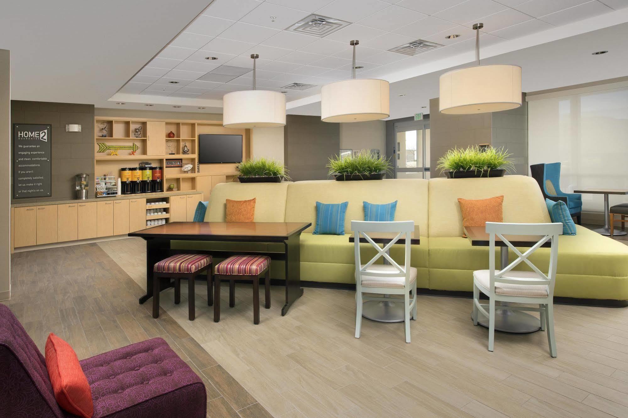 Home2 Suites By Hilton Denver International Airport Экстерьер фото